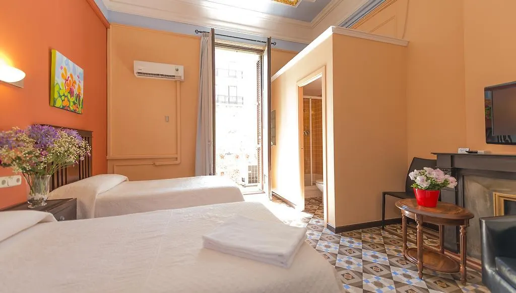 Penzion Hostal Girona Barcelona