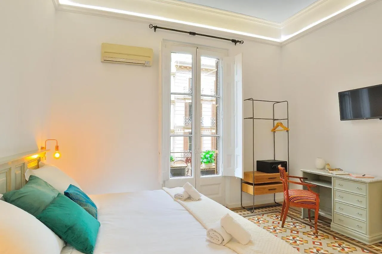 Penzion Hostal Girona Barcelona