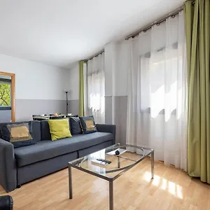 https://apartments-sata-park-guell-area.catalonia-hotels.com
