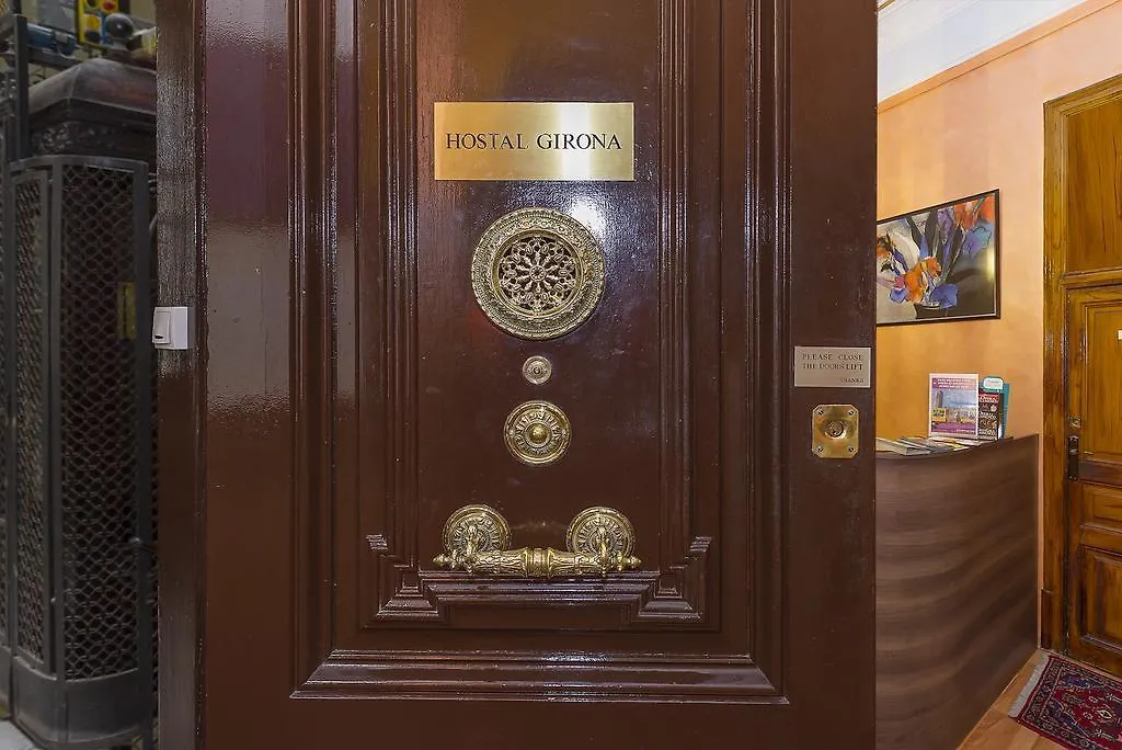 Pensión Hostal Girona Barcelona
