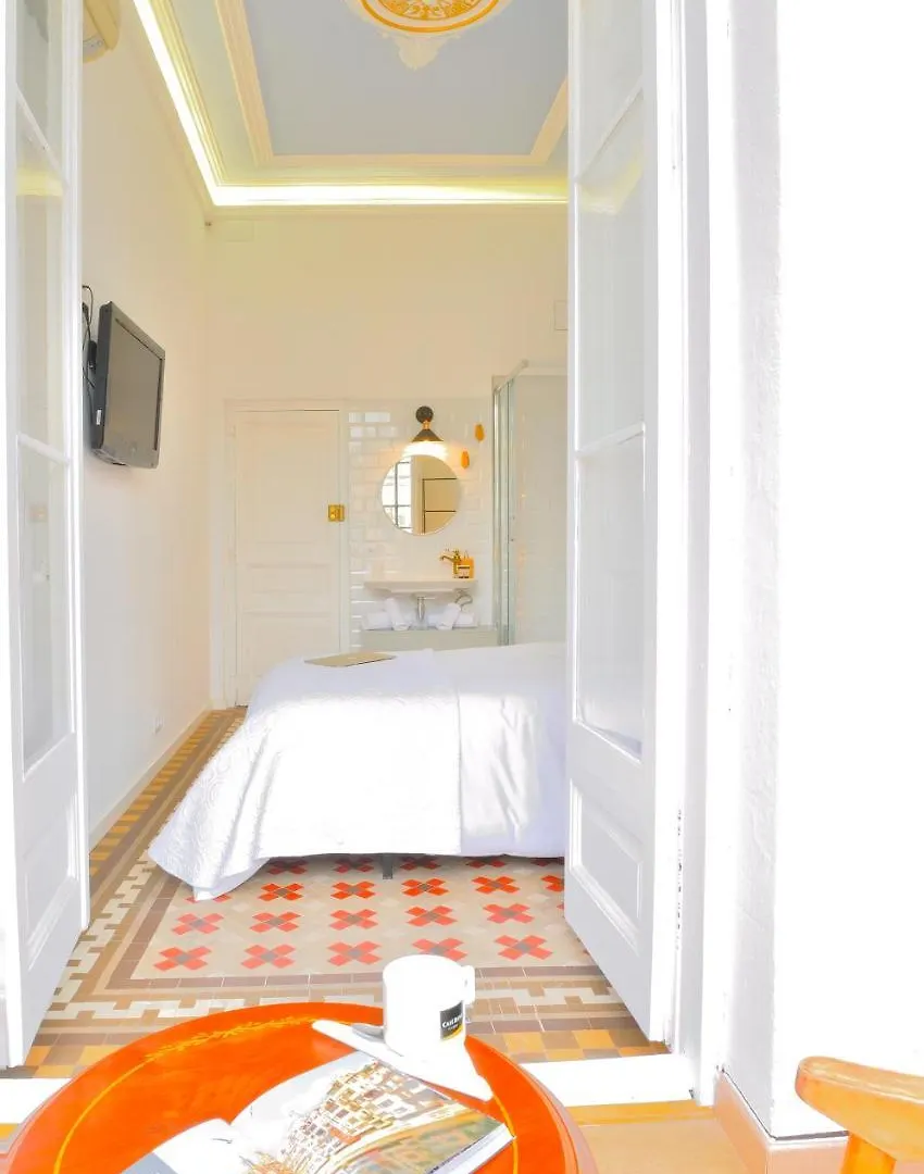 Hostal Girona Barcelona 2*,