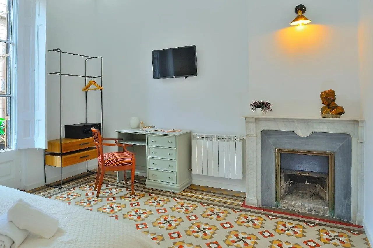 ** Pensión Hostal Girona Barcelona España
